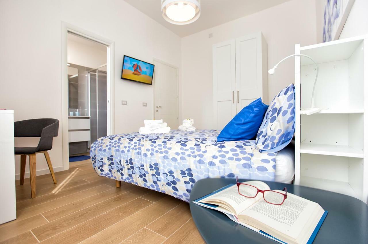 Jolie Julie Accomodation 萨萨里 外观 照片