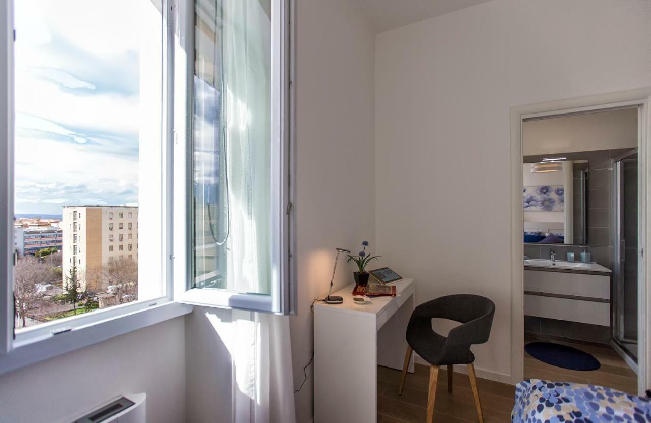 Jolie Julie Accomodation 萨萨里 外观 照片